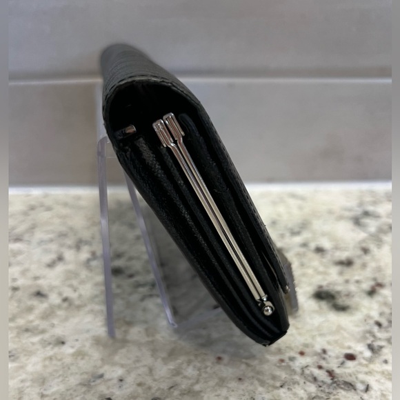 BURBERRY Cavendish Leather Long Bifold Wallet - Picture 3 of 11